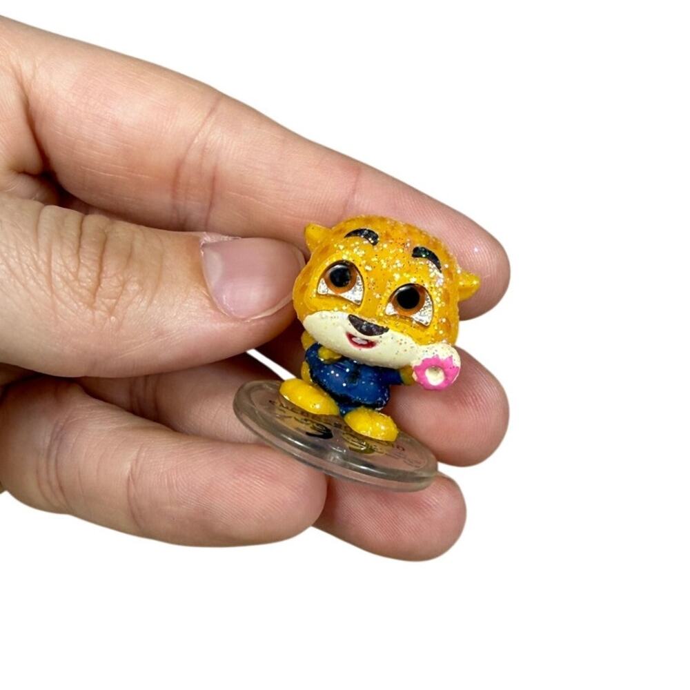 Disney Doorables Series 2 Clawhauser Ultra Rare